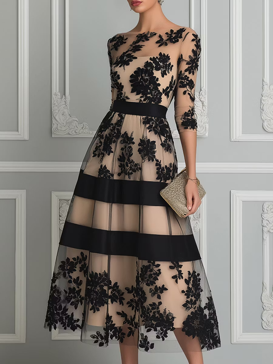 Vestido Midi con Línea Elegante de Encaje Negro