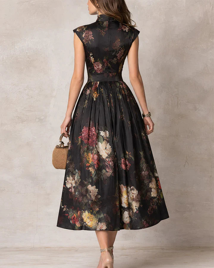 Madeline | Vestido Midi de Satén Plisado Floral
