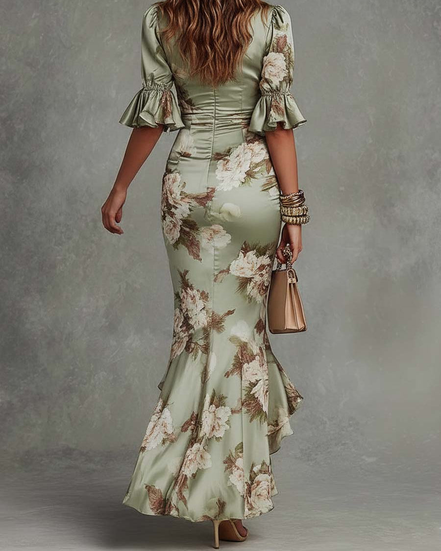Ivy | Vestido largo asimétrico de satén verde