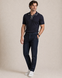 Pantalón Chino de Corte Limpio