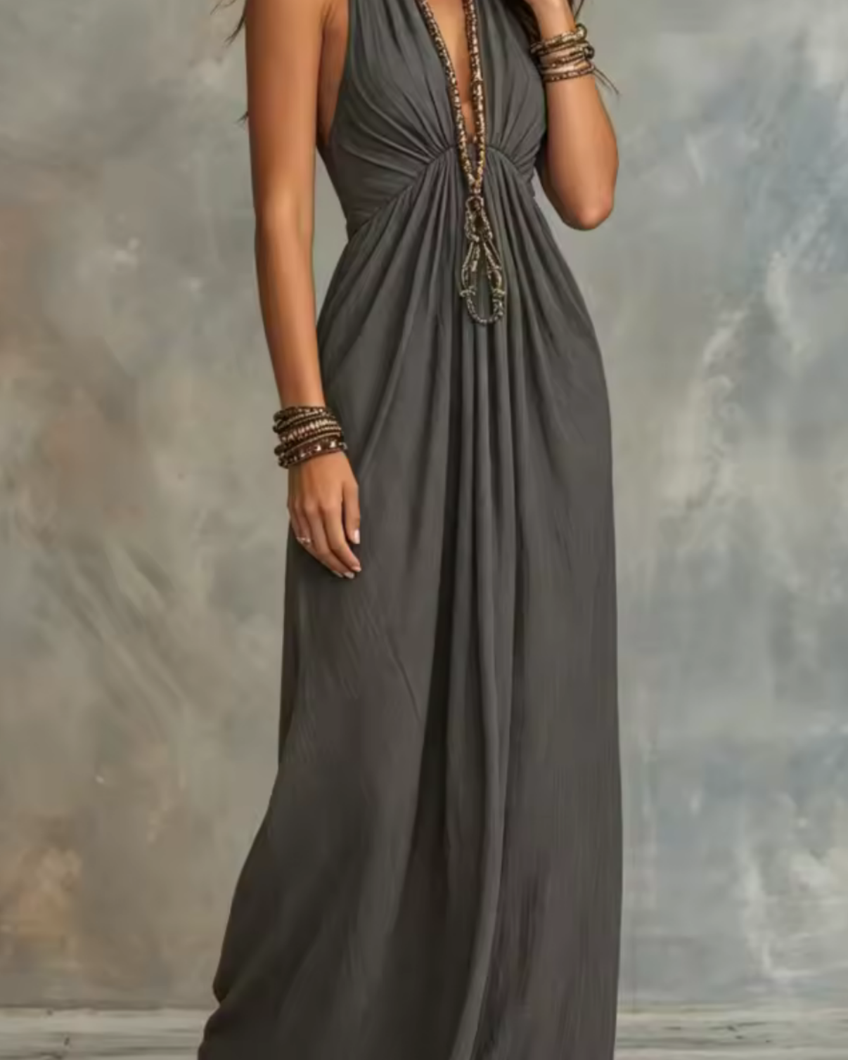 Aura | Vestido Halter de Caida Fluida