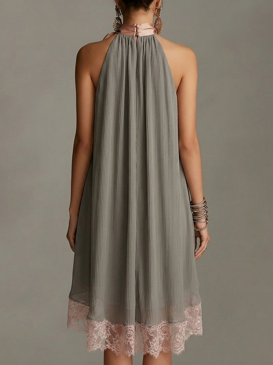 Natalia | Vestido mini gris de satén con cuello halter, lazo y ribete de encaje