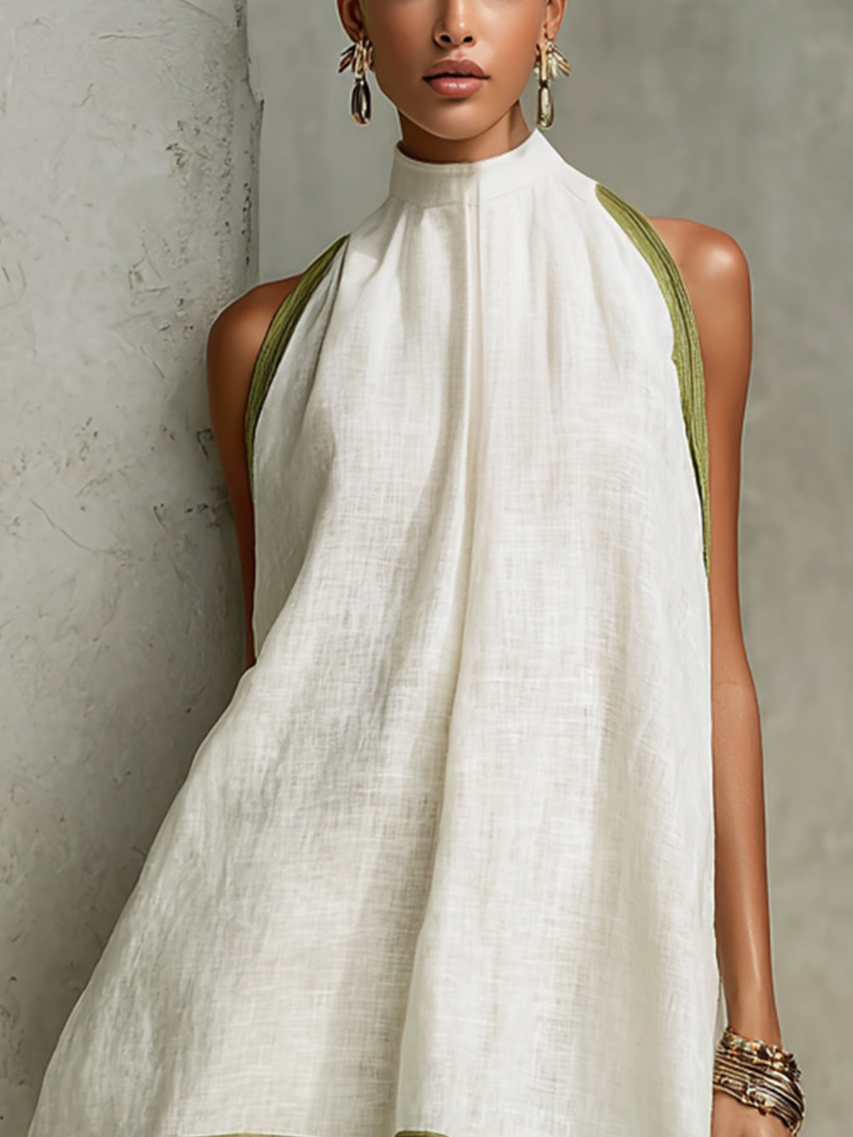 Selina | Vestido Mini Sin Mangas A-Line Floral Blanco y Verde Oliva